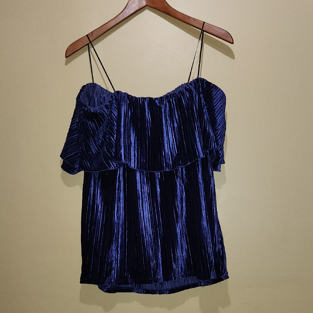 Sanctuary Celesre Elegant Deep Navy Blue Off-Shoulder Top Size Large